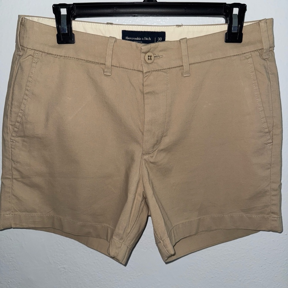 Abercrombie & Fitch women’s SZ 30 Tan Shorts